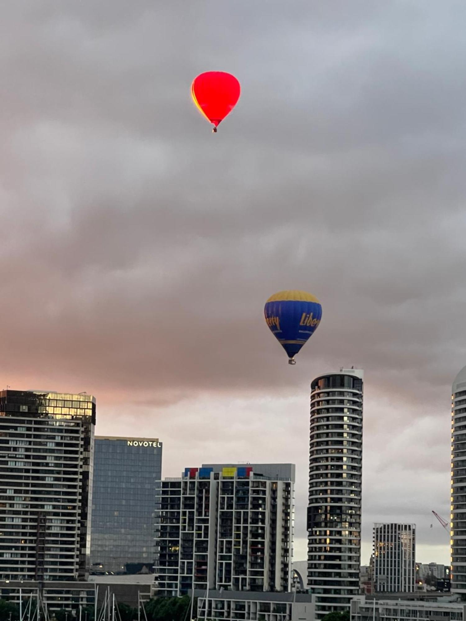 Yarra Accommodation With New Private Apartment 墨尔本 外观 照片